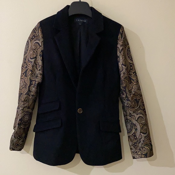 LAVEER Blazer women jackets Size 4 color blk & gold . 90% Wool 10% Nylon - Picture 12 of 17